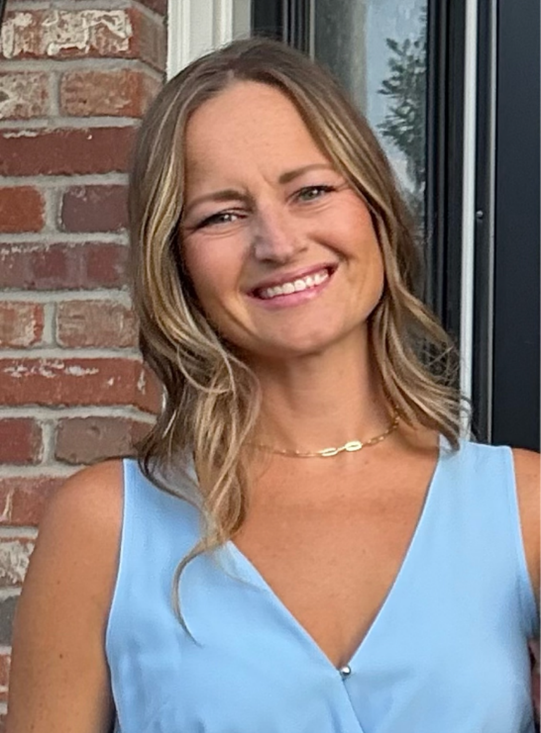 Bri Fanning, Social Worker